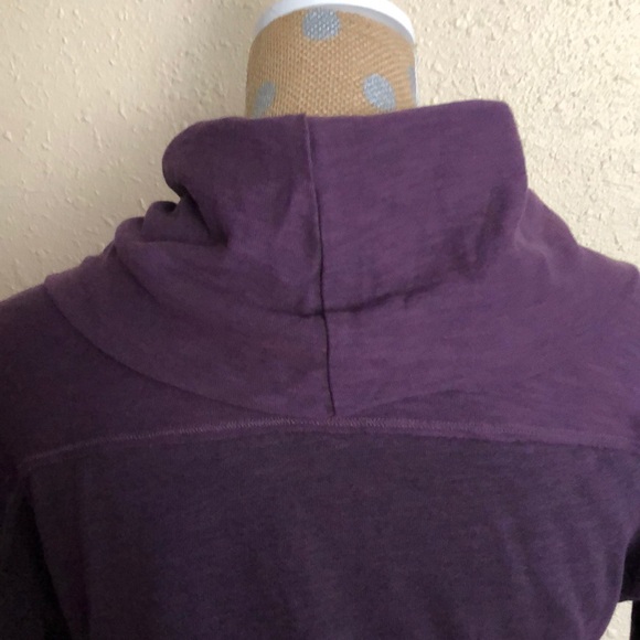 Columbia Top - Picture 5 of 9